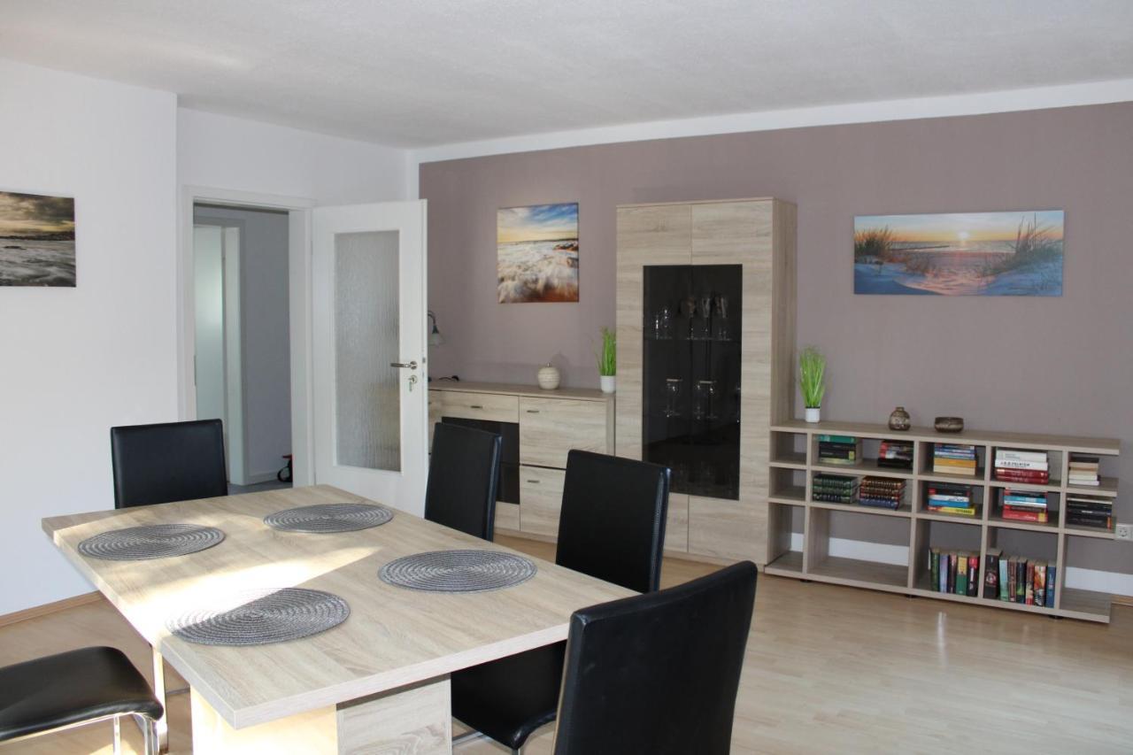 Unter Den Eichen Apartment *